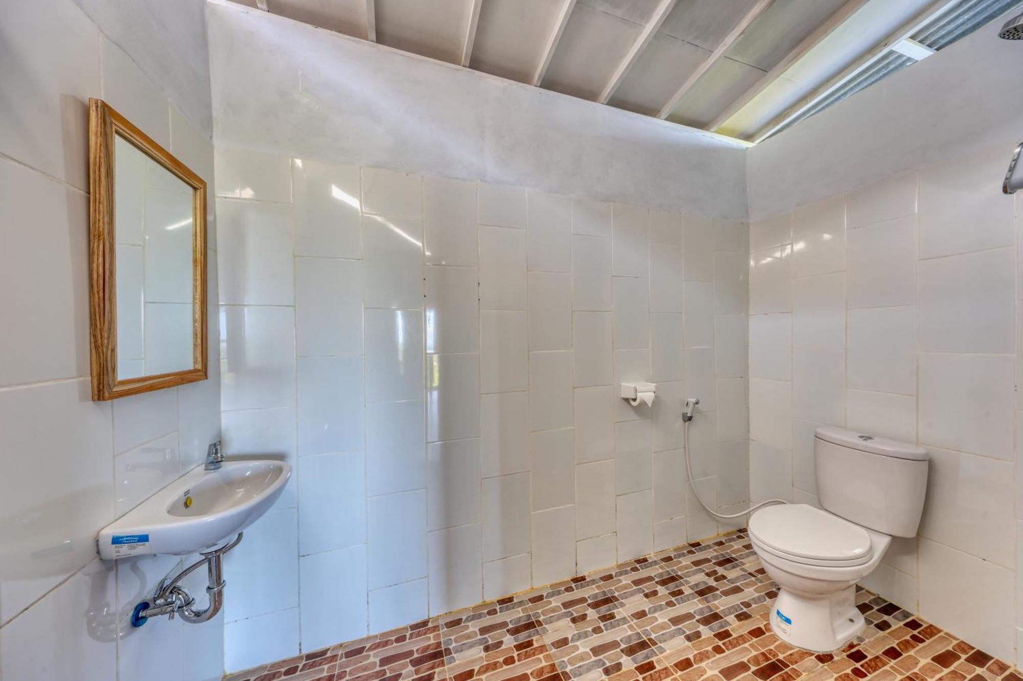 D Sebuluh Bungalow Batumadeg Δωμάτιο φωτογραφία