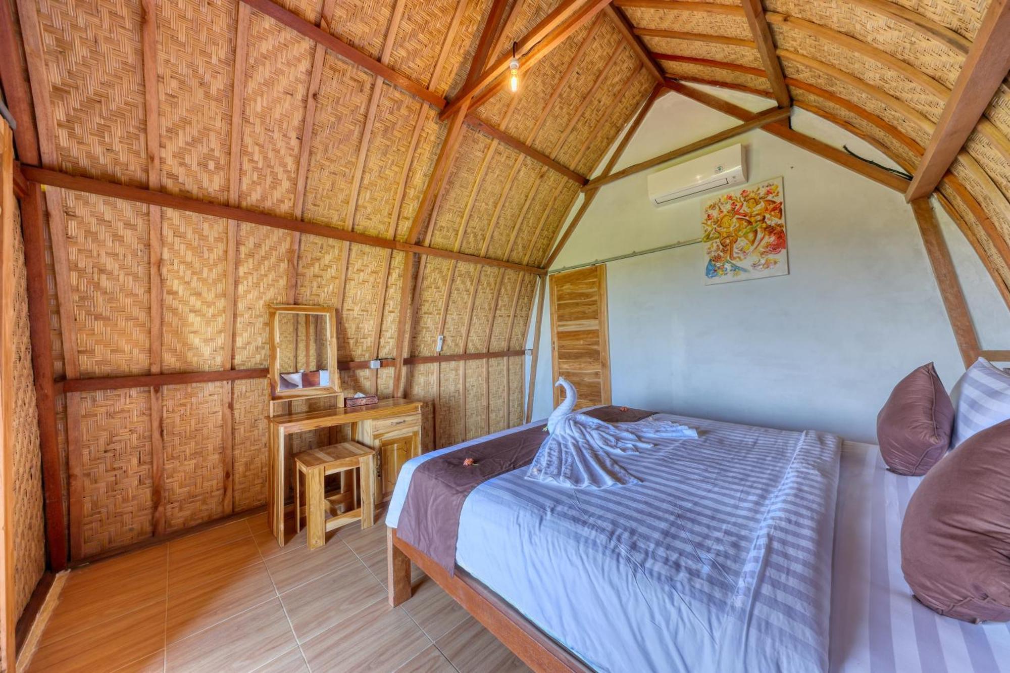 D Sebuluh Bungalow Batumadeg Δωμάτιο φωτογραφία
